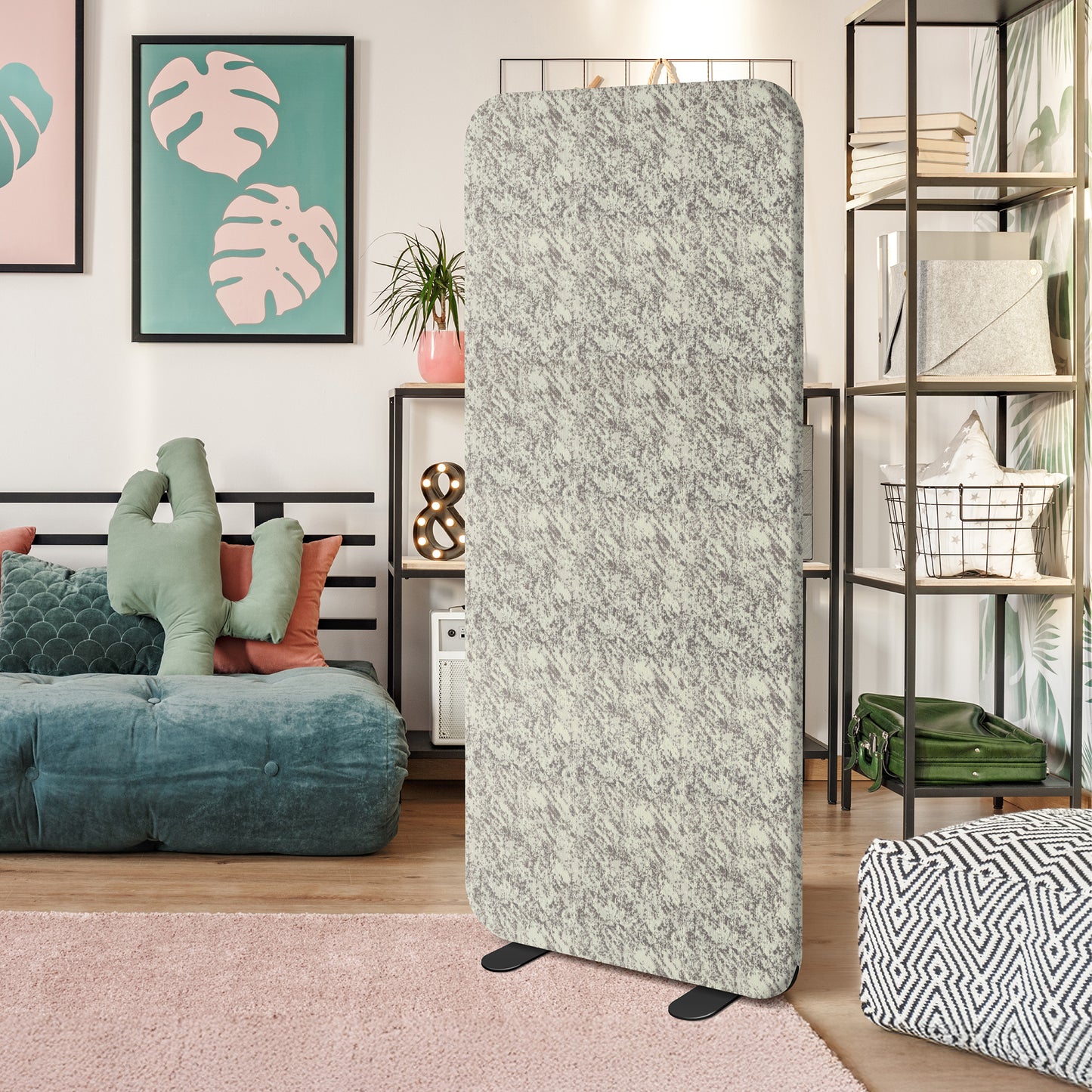 Premium Standing Room Divider, 29"x65", Chocomint